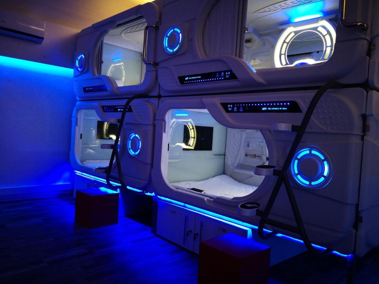 The Capsule Hotel Colombo Buitenkant foto